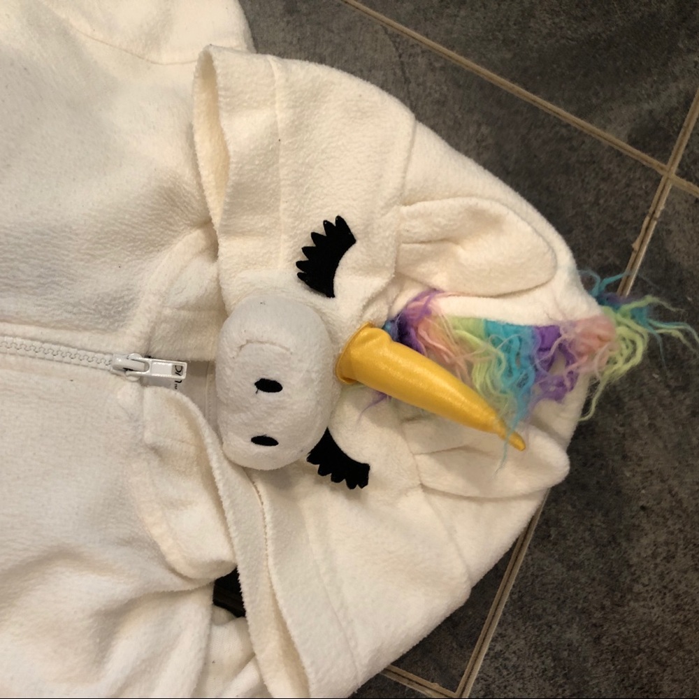 UNICORN ONESIE - Picture 2 of 5